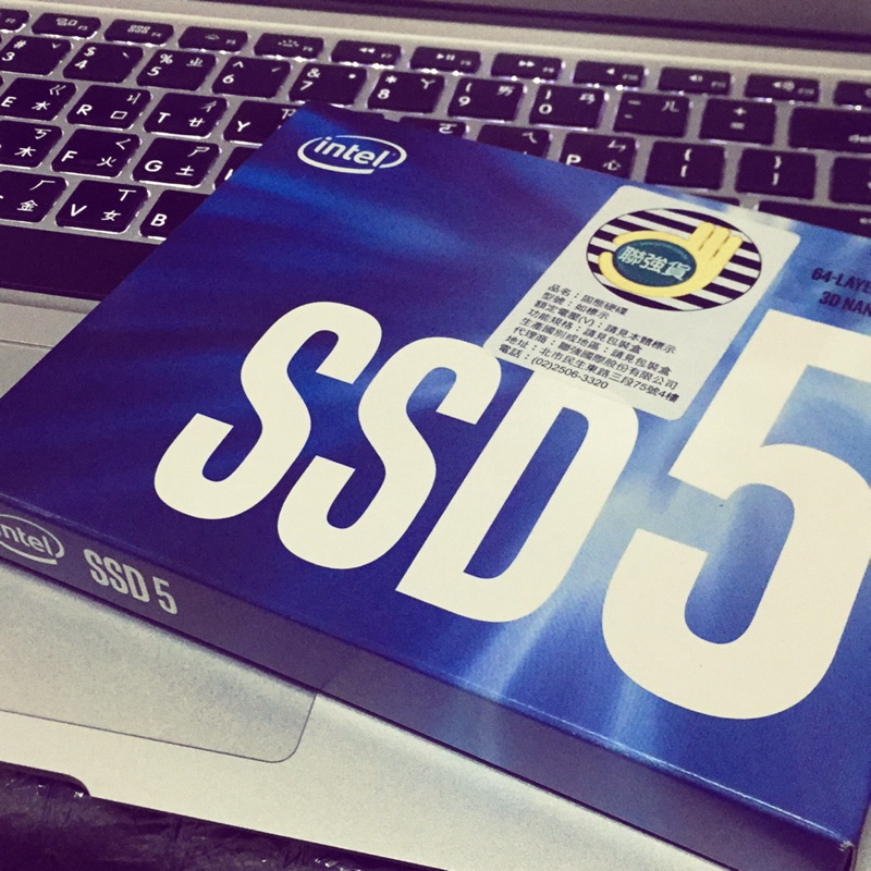 Intel 545s 512GB 2.5吋 SATAIII 固態硬碟