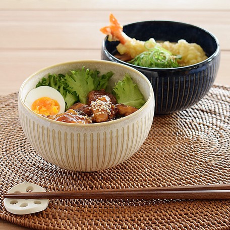 現貨 日本製 美濃燒 陶瓷 白色 撥水十草 餐碗 | 湯碗 廚房餐具 廚房用品 飯碗 湯碗 碗 陶器 日本進口