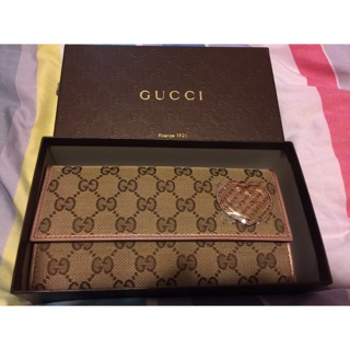 全新 Gucci 緹花布 粉紅金屬簍空愛心 多卡 信封式 拉鍊零錢袋 長夾 盒子