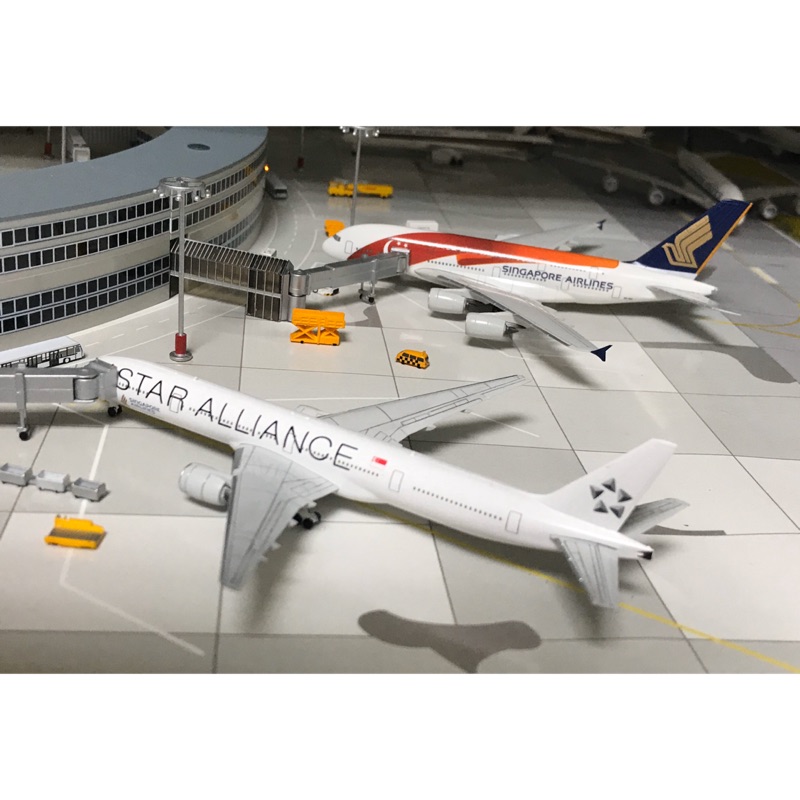 特惠 全新 日本F-toys1/500空巴 波音大型客機 新加坡航空A380+777-300彩繪紀念機
