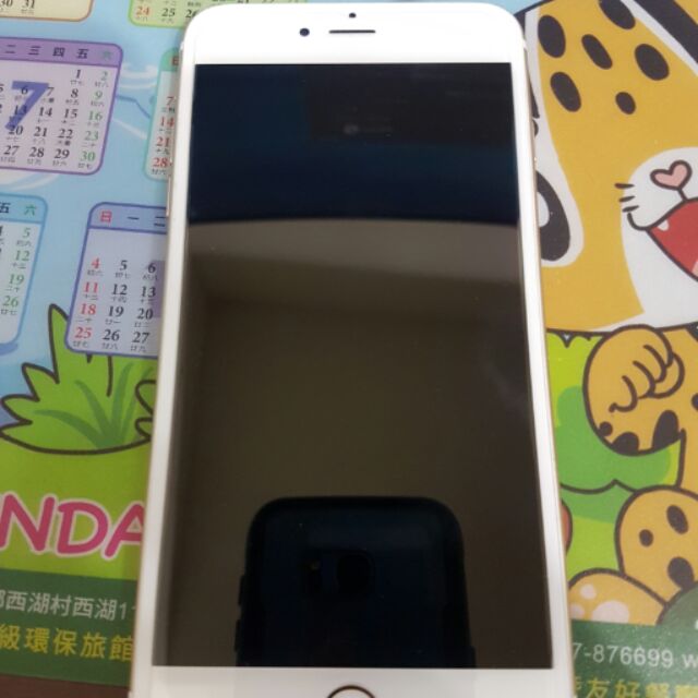 售iPhone 6s plus 64G金色