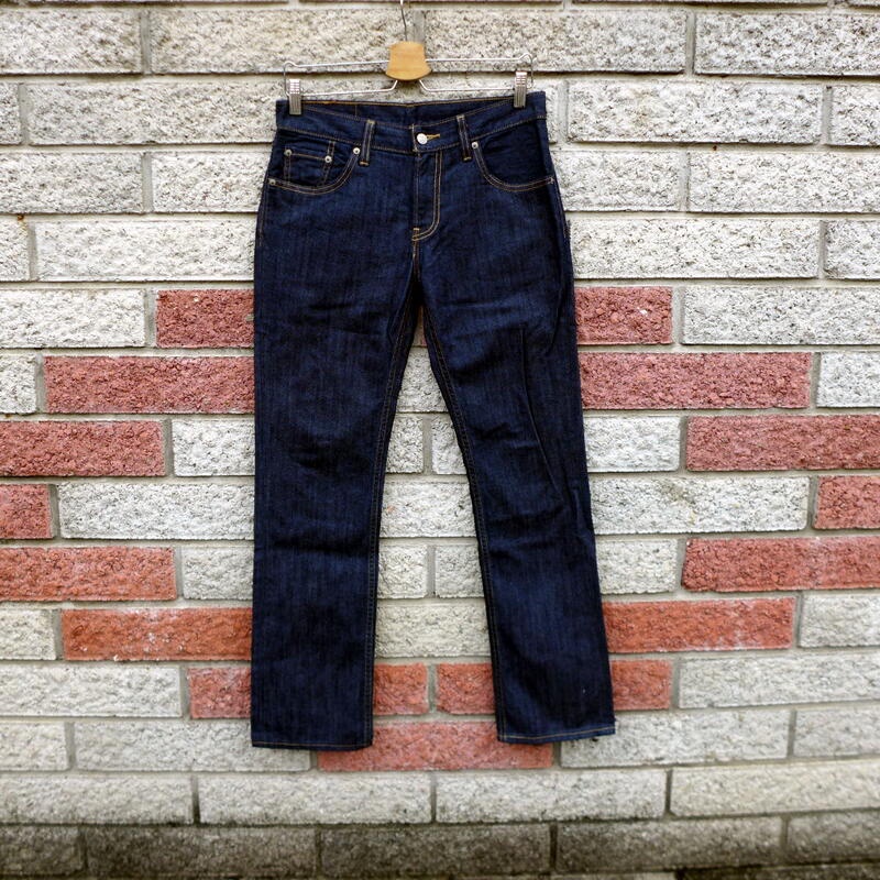 levis 511 二手牛仔褲-正品 窄管深藍 --W30 L30