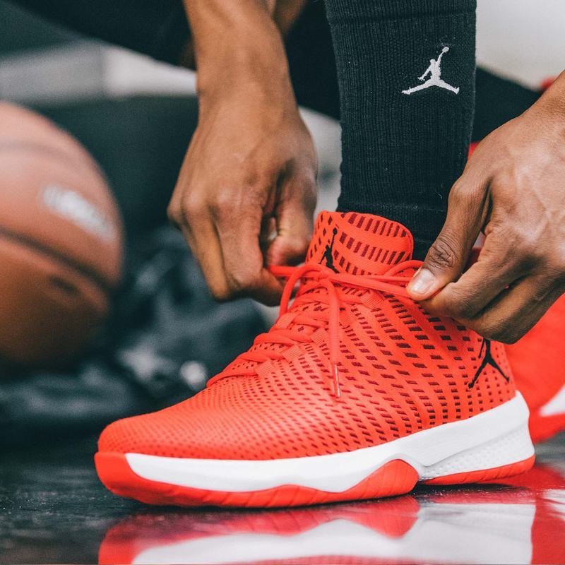 jordan b fly orange