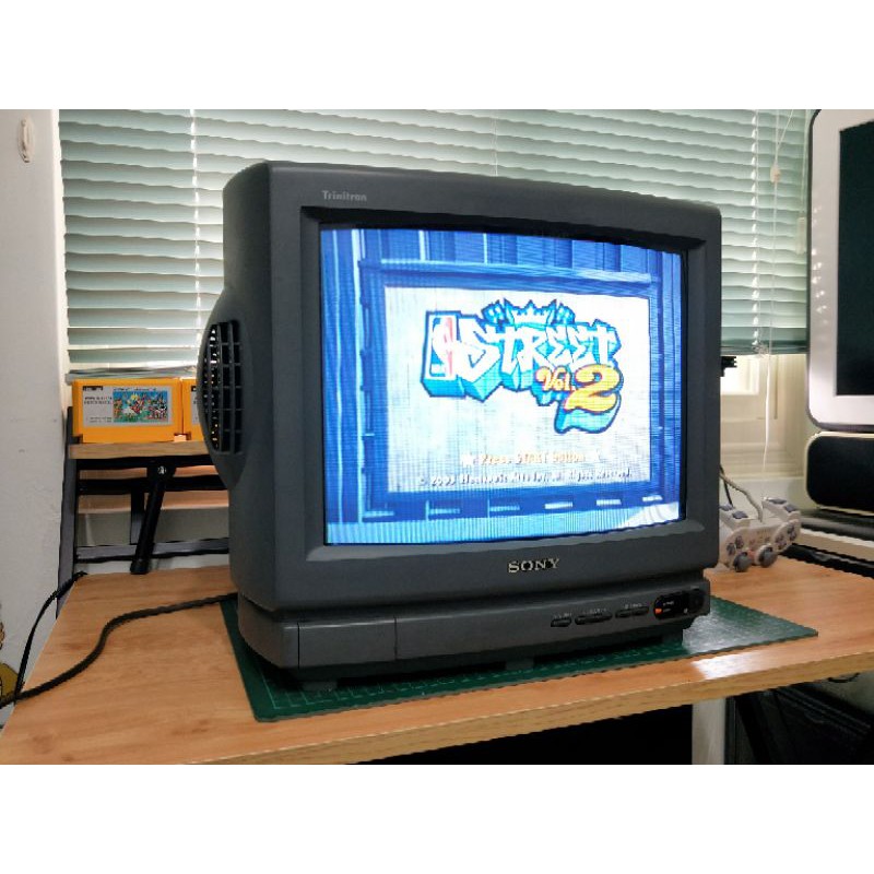 （已售）SONY KV-14MF 14吋傳統彩色電視機（CRT）