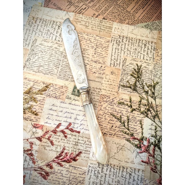英國百年古董珍珠母貝鍍銀拆信刀