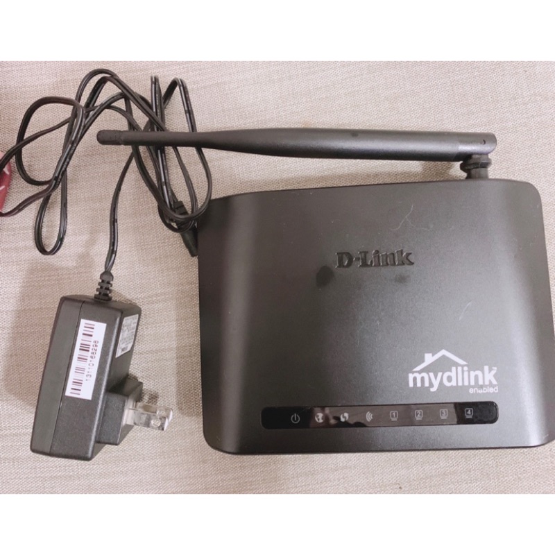 二手- D-Link友訊 DIR-600L 無線路由器/無線寬頻路由器/分享器/網路分享