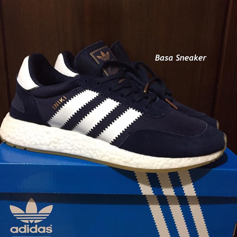 bb2092 adidas