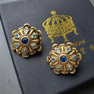 霓彩藍金雪花耳環 夾式【C’est Si Bon古董珠寶盒】立體雙層Vintage老飾OL上班 寶藍水鑽 古金優雅古典