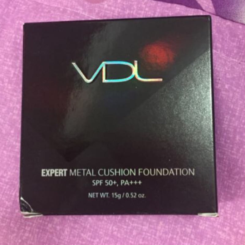 VDL 保濕氣墊粉餅