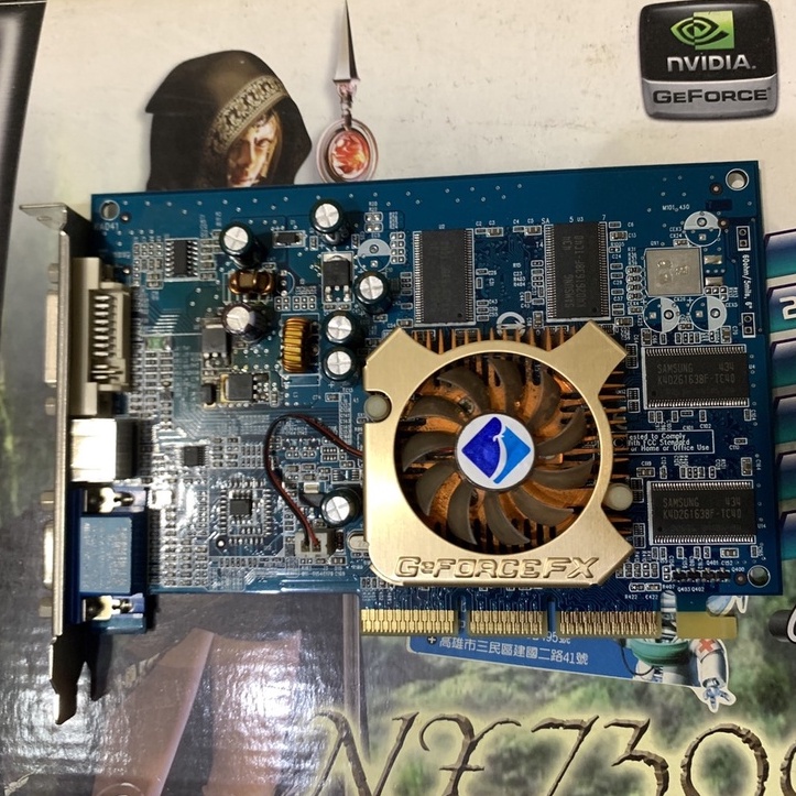 GeFORCE FX5200 Ultra D128M AGP介面 顯示卡