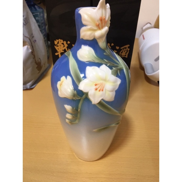 Franz 法藍瓷 Freesia 花瓶！未使用過！近全新！沒有原盒子！特價出清 約24公分高