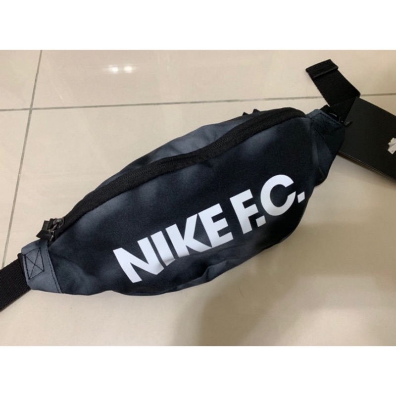  NIKE NK F.C. HIP PACK 腰包 側背包 隨身小包 黑灰色 BA6110-010