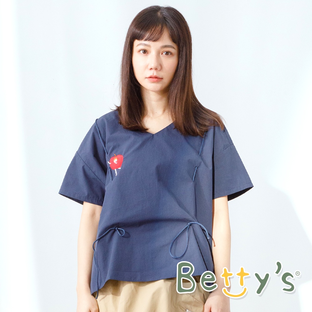 betty’s貝蒂思(11)V領蘋果繡線短袖上衣 (深藍)