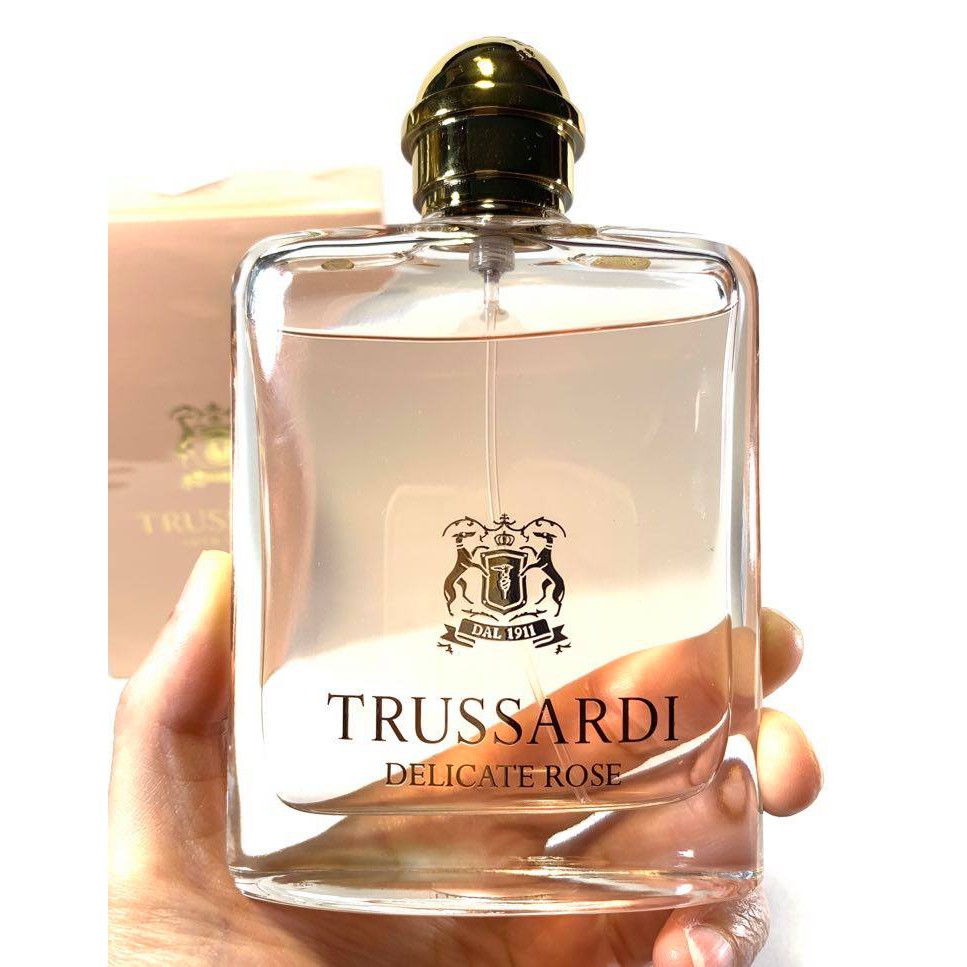 試香~Trussardi 晶漾玫瑰女性淡香水2ml