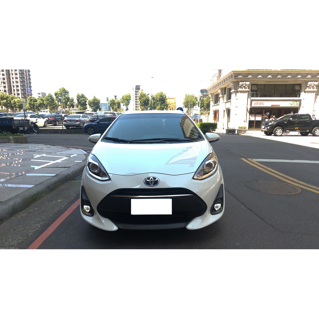 Prius C 二手的價格推薦 21年8月 比價比個夠biggo