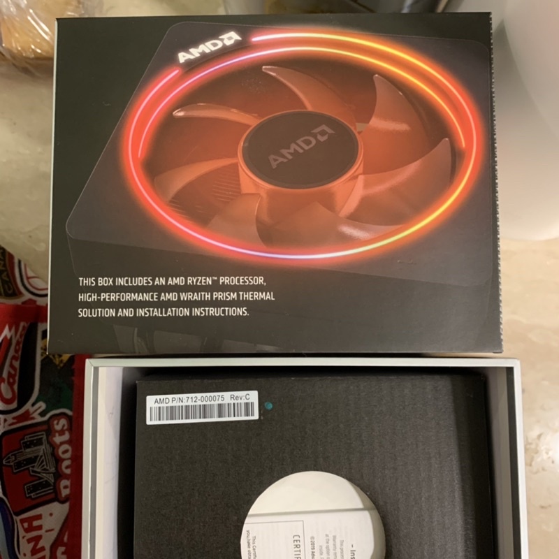 AMD Ryzen 9 3900X. AM4 原廠散熱器 風扇