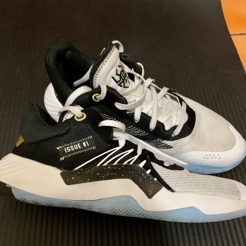 Adidas d.o.n issue 1 籃球鞋