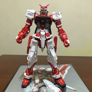 {鋼彈的屋-模型工作室} 萬代 MG 1/100 紅異端 完成品 (實品如圖) 鋼彈 模型 代工