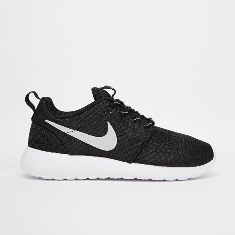 nike rosherun
