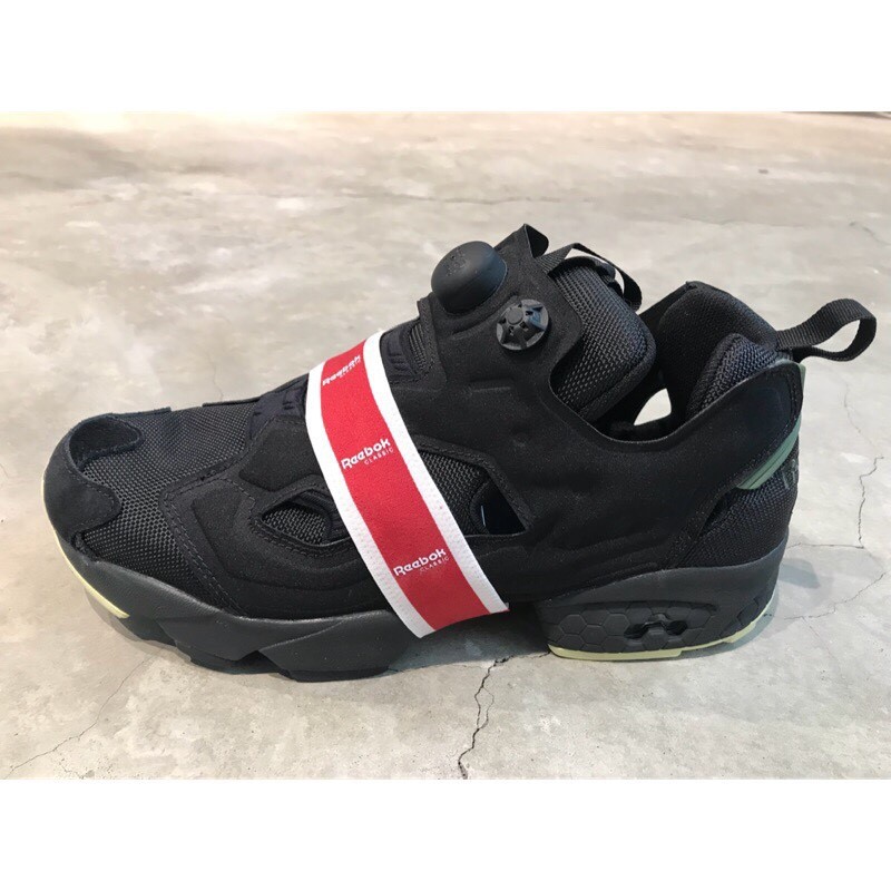 reebok classic instapump