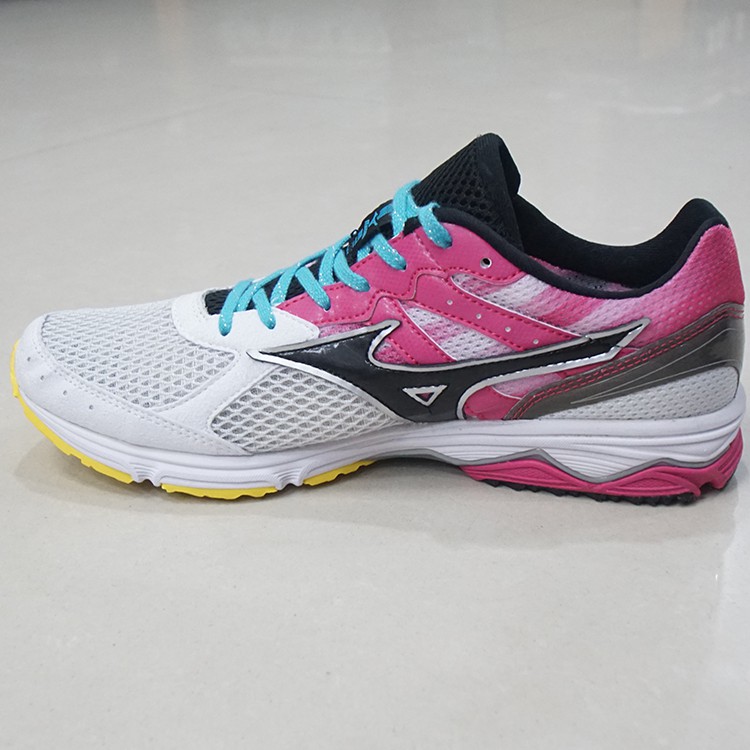 mizuno amulet 6