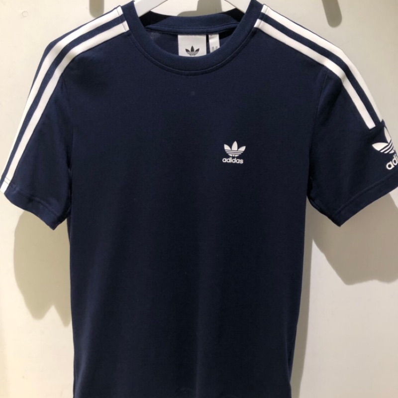 Adidas 休閒短T 男 ED6117