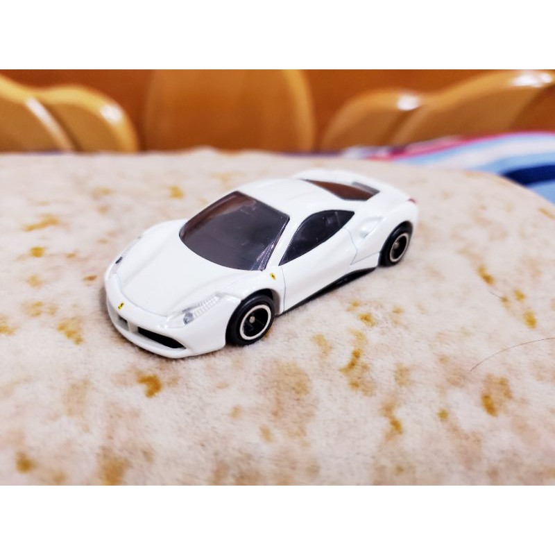 ✨稀有✨Tomica 法拉利 Ferrari 488 GTB 多美  現貨