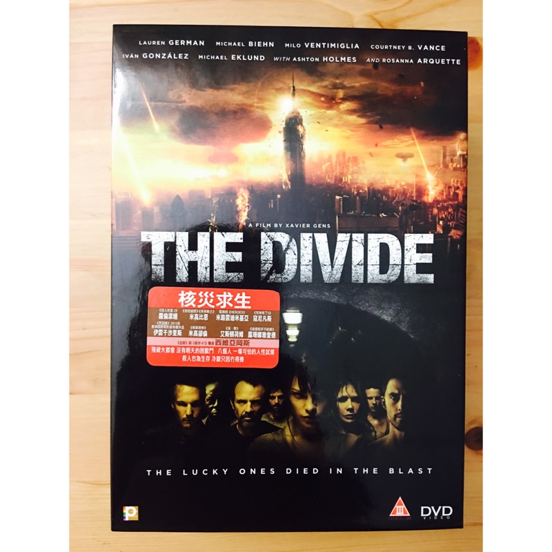 崩裂 毀滅殺陣the Divide 電影dvd 蝦皮購物