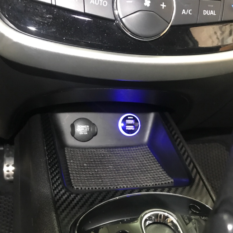 NISSAN BIG TIIDA 增加USB 2.1A雙孔USB充電🔋座台灣制豐田原廠件