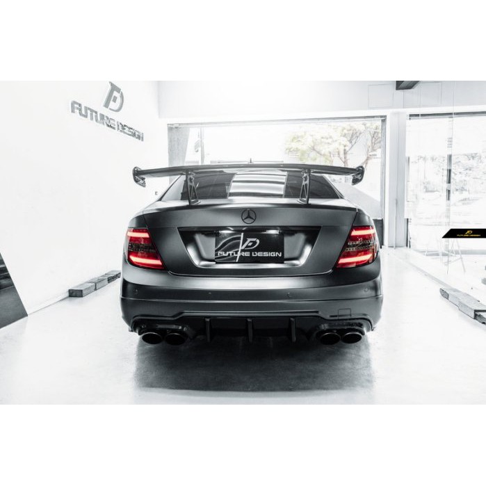政銓企業 Benz W4 雙門四門全車系適用black Gt 卡夢大尾翼現貨供應免費安裝 蝦皮購物