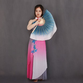 🌹手舞足蹈舞蹈用品🌹墨蘭色倒染真絲短飄扇/秧歌扇/舞蹈扇/每支$200元