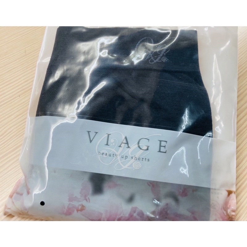 全新 Viage日本熱賣千萬件 美型內褲 L號 臀圍92-100公分