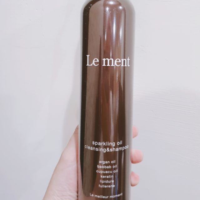 現貨 日本 Le ment 高濃度碳酸精油洗髮精 200ml (奢華白茉莉香)