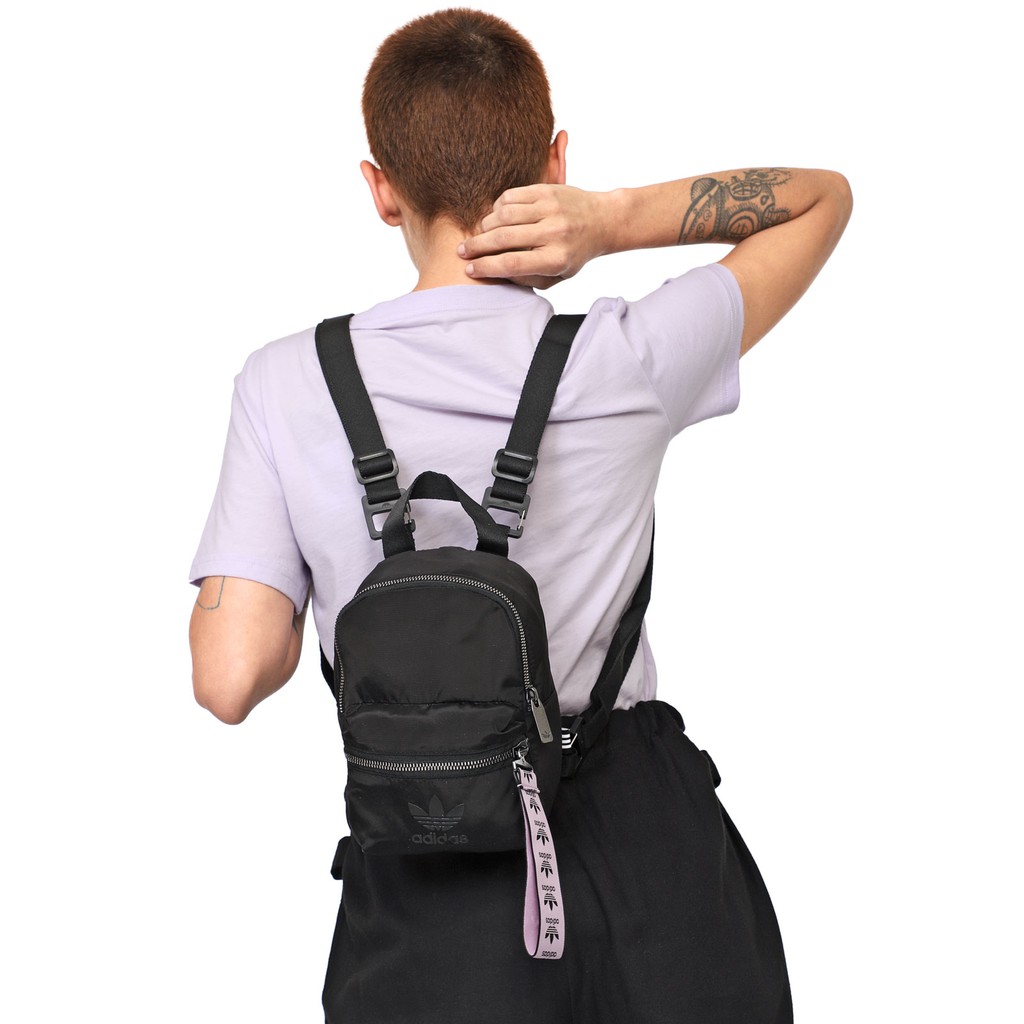 讚讚】Adidas Originals Mini Backpack 後背包黑粉紫串標FL9616 | 蝦皮購物