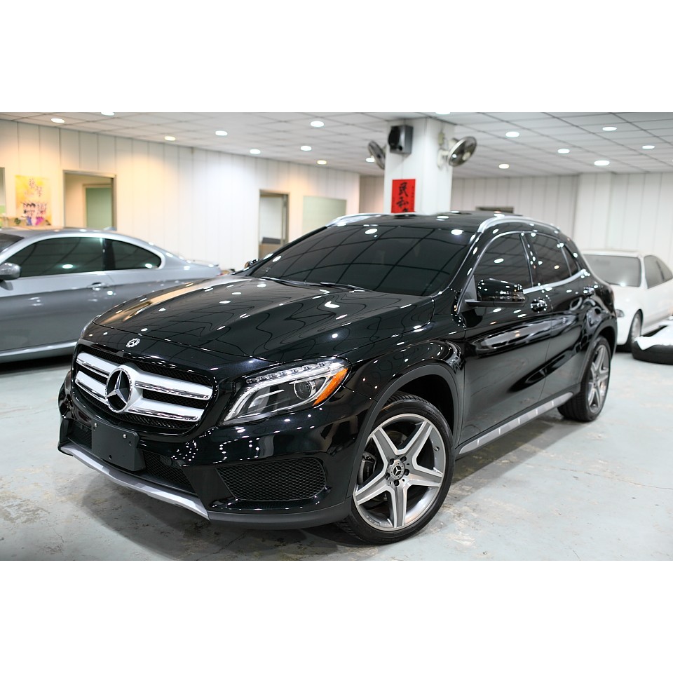 🤟2015 Mercedes-Benz GLA250 AMG版 跨界運動休旅，都會叢林致霸