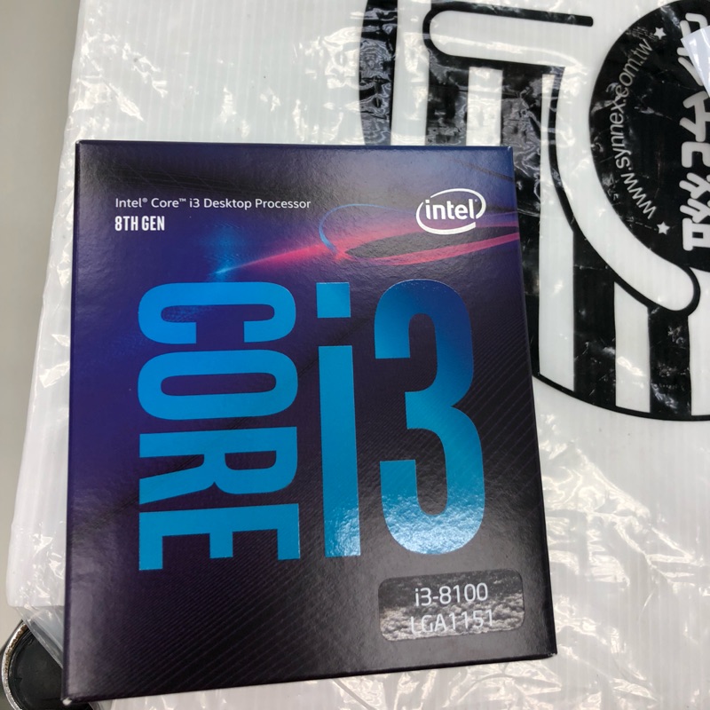 Cpu i3 8100 八代 intel