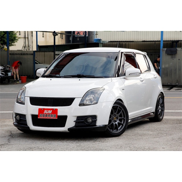 臉書:硬硬的車庫!鈴木 SUZUKI SWIFT 1.5 白1 08年 中古車 改裝 二手車 強力過件