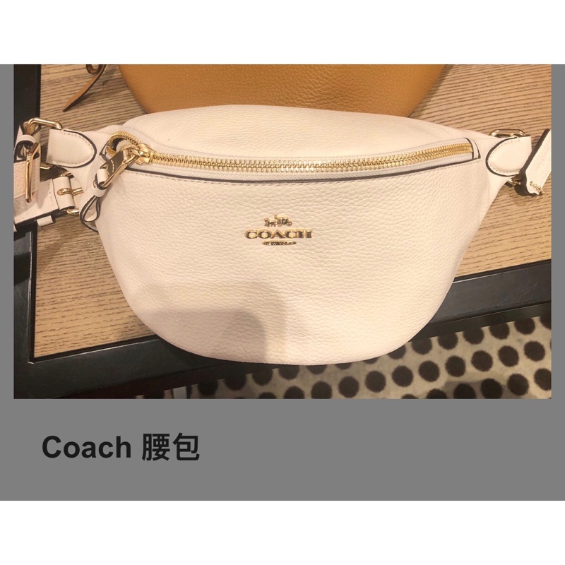 Coach 白色腰包