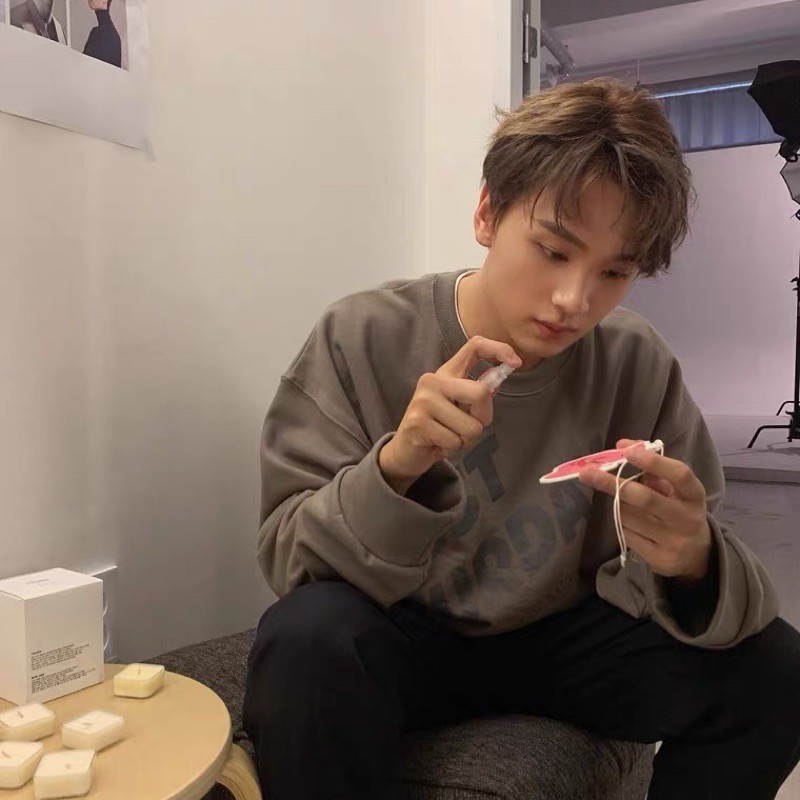代購 Just Saturday Nct 楷燦同款韓國潮牌早秋圓領衛衣 蝦皮購物
