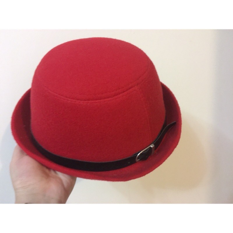 ✨出清✨紅色圓頂帽 服飾配件 帽子 圓頂帽 造型帽