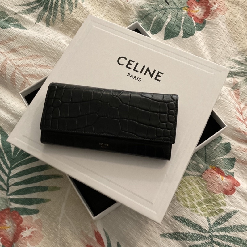 Celine長夾壓紋 Ptt Dcard討論與高評價商品 2021年11月 飛比價格