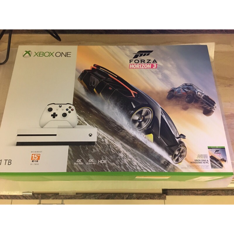 Xbox one s 1TB主機（保固中）+單手把+直立架+充電座