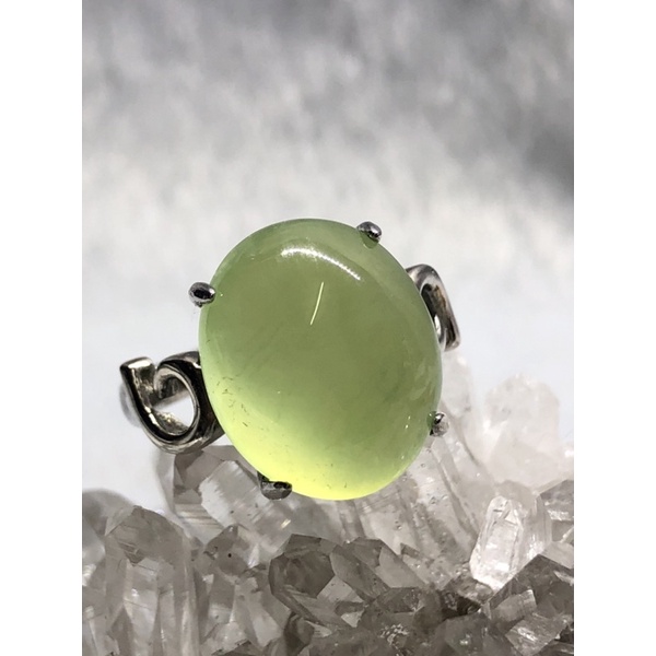純手作-天然綠葡萄石水晶戒指/活動戒