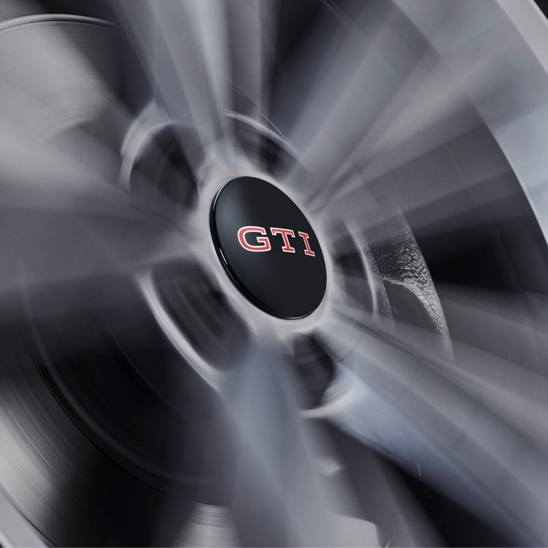 福斯 德件 GTI logo 動態鋁圈蓋 輪圈蓋 懸浮 磁浮 自動水平 德國原廠進口 Golf Tiguan