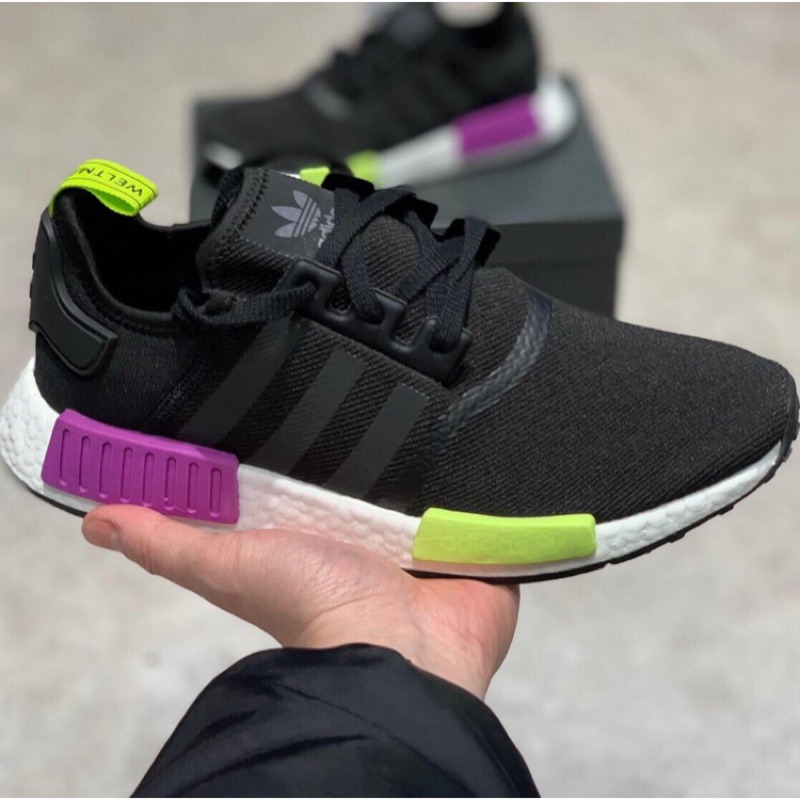 『小蘑菇日本走跳～購』現貨 adidas NMD R1 黑紫綠色 七龍珠 塞魯配色 男 休閒運動鞋 D96627