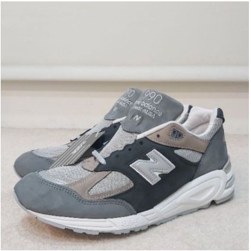 new balance m990xg2