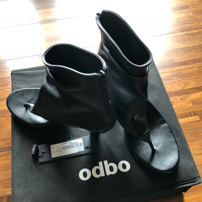 （客訂）odbo 真皮帥氣短靴 原價5600 只要2500!!