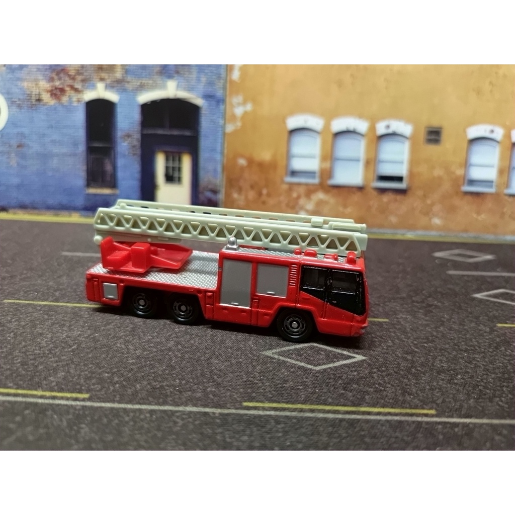 06B 番王小車 TOMICA 二手車庫 No.108 HINO FIRE TRUCK