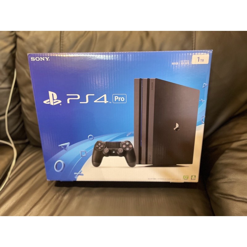 PS4 Pro 1TB 黑色主機CUH-7017B （二手良品）