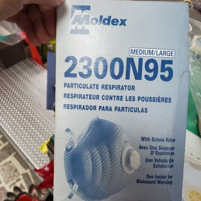 MOLDEX 2300 N95口罩 13個一盒，有黃點如照片，出清不接受退換貨